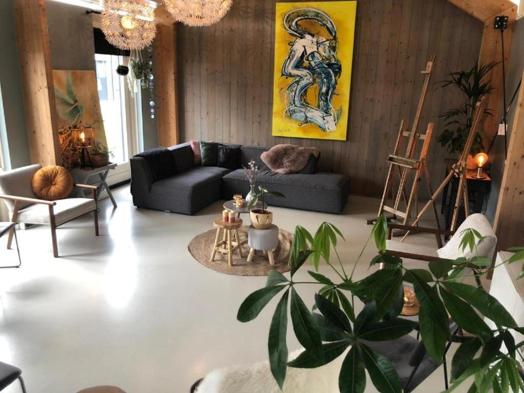 Rusttheater, Genieten Van Rust En Ruimte Villa Reutum Exteriör bild